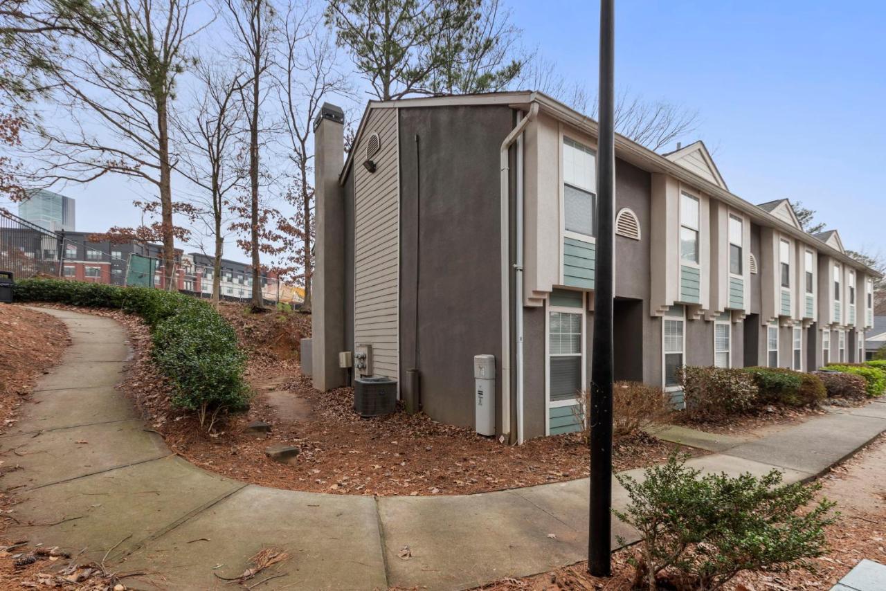 Truist Park Comfort Stays Atlanta Eksteriør billede